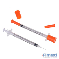 Medische disposable insulinespuit met 31G-naald