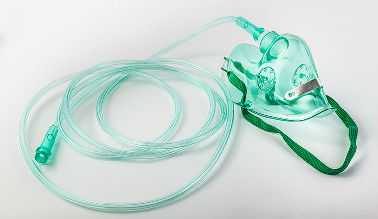 De verschillende soorten zuurstofmaskers en hun gebruik in medische noodsituaties